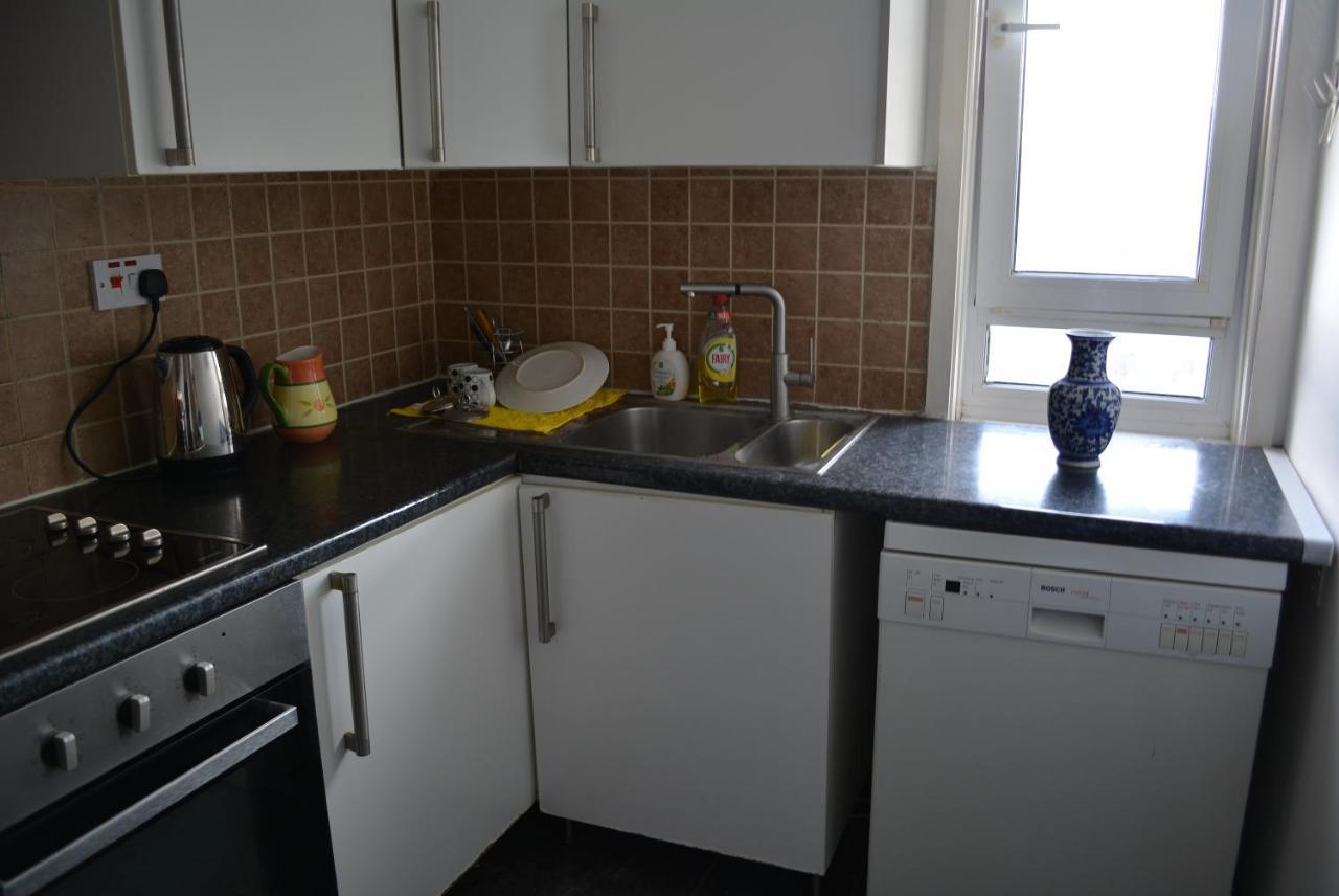 ロンドン Elkington Point Bed & Breakfast エクステリア 写真