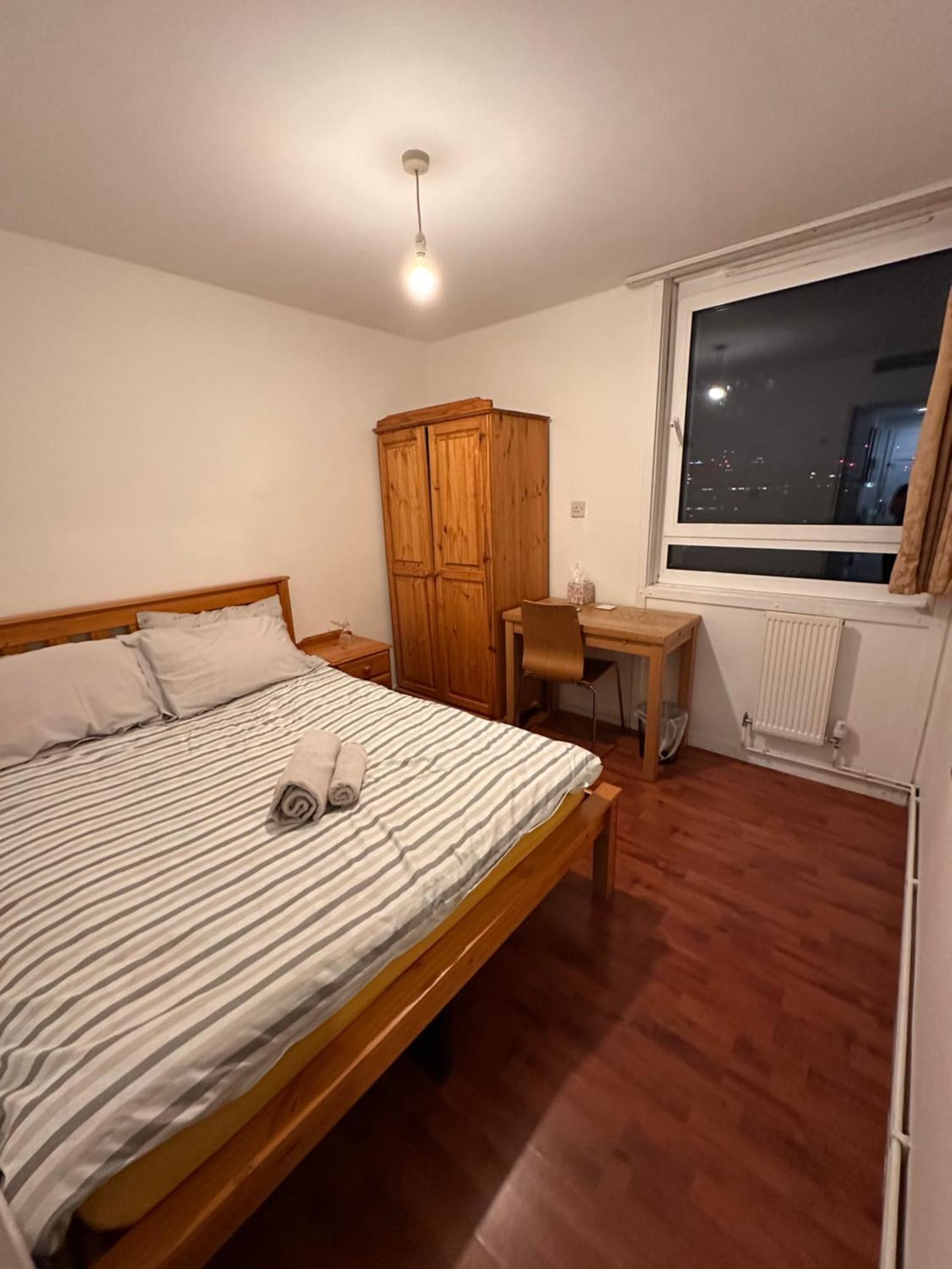 ロンドン Elkington Point Bed & Breakfast エクステリア 写真